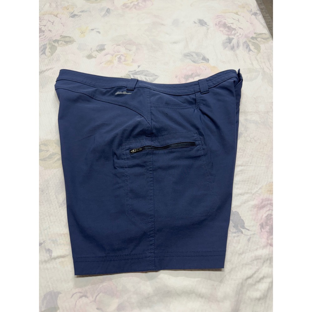 EDDIE BAUER FIRST ASCENT WOMENS CARGO SHORTS SIZE 16 - Picture 2 of 6